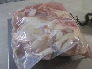 lot 167 image: (FRZ) 7.4 Pounds of Frozen Cut-Up C...