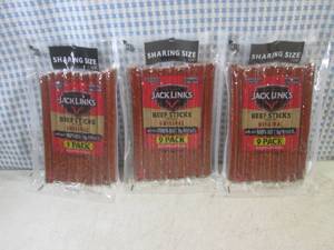 lot 194 image: (B-2) 3 Sharing Size 9-Pack Jack Li...