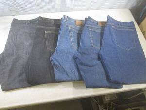 lot 27 image: (CS) 5 Pairs of Jeans - Sean John, ...