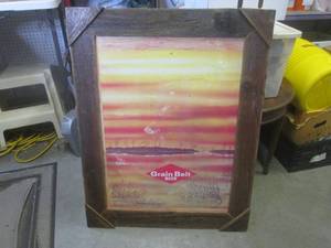 lot 68 image: (FDS) Framed Vintage Grain Belt Bee...