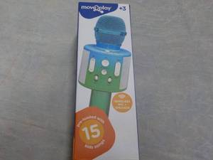 lot 13 image: Move 2 Play Wireless Mic and Speake...