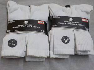 lot 73 image: 12 pair of Wear Proof White Athleti...