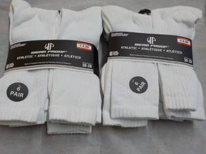 lot 75 image: 12 pair of Wear Proof White Athleti...