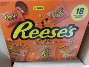 lot 113 image: Reeses 18 pack Variety Box...