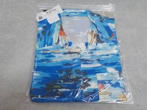 lot 123 image: Womens size M Hawaiian Shirt...