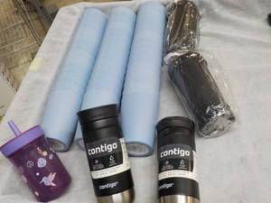 lot 127 image: Contigo Insulated Mugs and Plastic ...