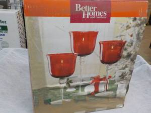 lot 131 image: Better Homes and Gardens Set of Ste...