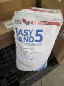 lot 225 image: 18 lb bag of easy sand drywall patc...