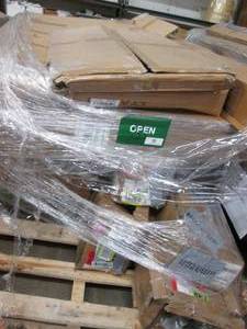 lot 243 image: Pallet of large Amazon return items...