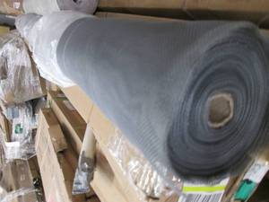 lot 245 image: Roll of screen mesh measures 70 wi...