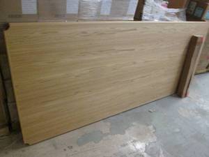 lot 262 image: Large table top, solid top.includes...