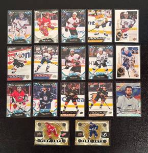 lot 288R image: Upper Deck Hockey Cards Lot - Rookies & PinPoints (17 Cards)