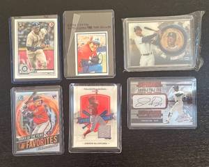 lot 455R image: B - Baseball Card Lot - Kyle Lewis RC, Jermaine Dye Auto Patch, Mountcastle ROY & More