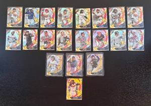 lot 466R image: LC - Topps Stars Of MLB Rookie Cards Assortment - Baseball RC Collection