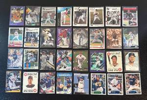 lot 483R image: LC - Baseball Cards Lot - DonrussToppsBowman RCs & Prospects