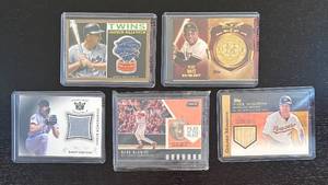 lot 549R image: LC - Topps Baseball Memorabilia Card Lot - Harmon Killebrew, Willie Mays, Molitor, McGwire and Randy Johnson