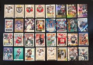lot 585R image: LC - NFL Football Card Lot - Mixed Brands RC Rookies & 1990s-2000s Collection