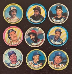 lot 594R image: LC - Topps Baseball Coins - Lot of 9 Vintage Player Medallions