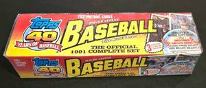 lot 16K image: B - Topps 1991 Baseball Complete Set - 792 Cards - Sealed Box