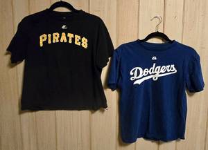 lot 415K image: BR1 - McCuthen Majestic Pirates & Kershan Dodgers Youth Large Cotton T-Shirts