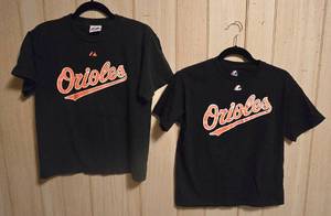 lot 418K image: BR1 - Majestic Orioles T-Shirts - Large - Matt Wieters 15 - Black (Pair)
