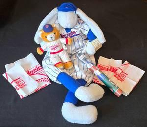 lot 607K image: BR1 - Twins 1987 World Champs Poster, 1991 Homer Hanky, 10-inch Plush Bear, 28-inch Bunny