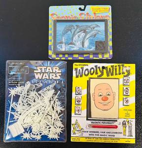 lot 184C image: B - Retro Puzzle Lot Wooly Willy, Scenic Sliders Dolphin Puzzle, Star Wars Episode I Glow-in-the-Dark Wall Scene