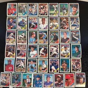 lot 193C image: B - Large Collection of 1986 Topps Baseball Cards Assorted Teams
