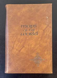 lot 91R image: B - Maps of the World Collection in Leatherette Binder with 8 Maps