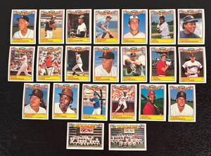 lot 173R image: B - 1985 All-Star Baseball Card Collection with Team Cards