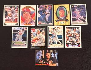 lot 179R image: B - Collection of Kent Hrbek Minnesota Twins Baseball Cards