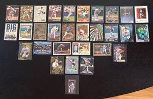 lot 241R image: B - Collection of Greg Maddux Baseball Cards Various Teams and Brands