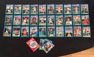 lot 244R image: B - 1988 Topps Toys R Us Baseball Rookies Baseball Complete Sports Cards