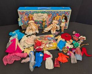 Vintage Dawn Doll Case with 3 Vintage Dawn Dolls & Outfits