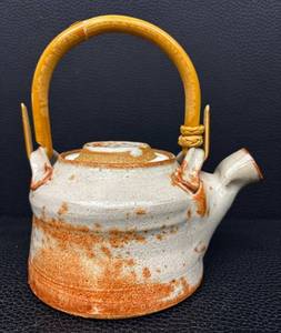 Warren McKenzie Teapot - Studio Pottery Rust Glaze