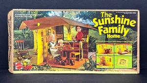 Vintage Mattel The Sunshine Family Home - 4-Room Dollhouse Kit