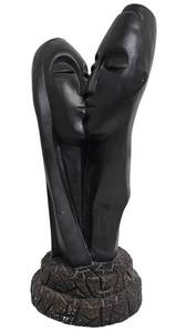 Black Plaster Kissing Couple Sculpture,