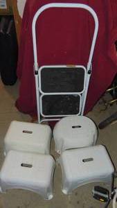 lot 12 image: Assorted Step Stools