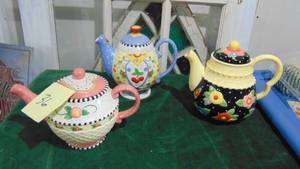 lot 36 image: 3- Assorted Newer Teapots