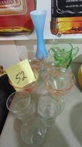 lot 52 image: Assorted Glassware