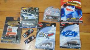 lot 94 image: 8-Assorted Cars