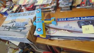lot 101 image: F 46 Phantom Model, USS Lionfish Sub Model and Metal Plane