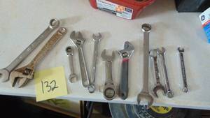 lot 132 image: Lot of Wrenchs