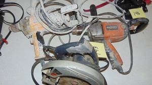 lot 143 image: Skillsaw and 2 Heavy Duty Drills