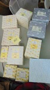 lot 157 image: 12-Precious Moments Figures