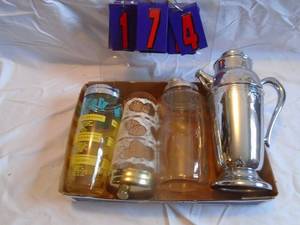 lot 174 image: Flat of drink shakers. As shown.