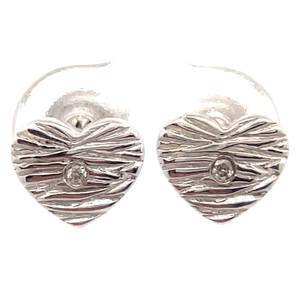 lot 100 image: Natural Diamond Textured Heart Stud Earrings Retail $80