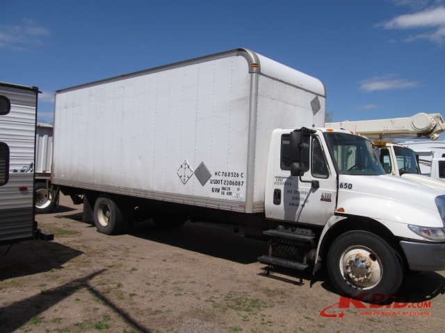 2007 International 4300 DT466