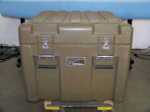 lot 41 image: Loadmaster Hard-Sided Foam Lined Road Case on Wheels