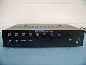 lot 19 image: TOA 900 Series A-903MK2 30W 8-Channel Mixer  Amp  Amplifier with (3) Rear Modules